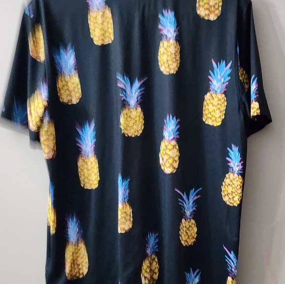 Chubbies Men’s Size M Multicolor Pineapple Print Short Sleeve Knit Golf Shirt - Picture 2 of 7